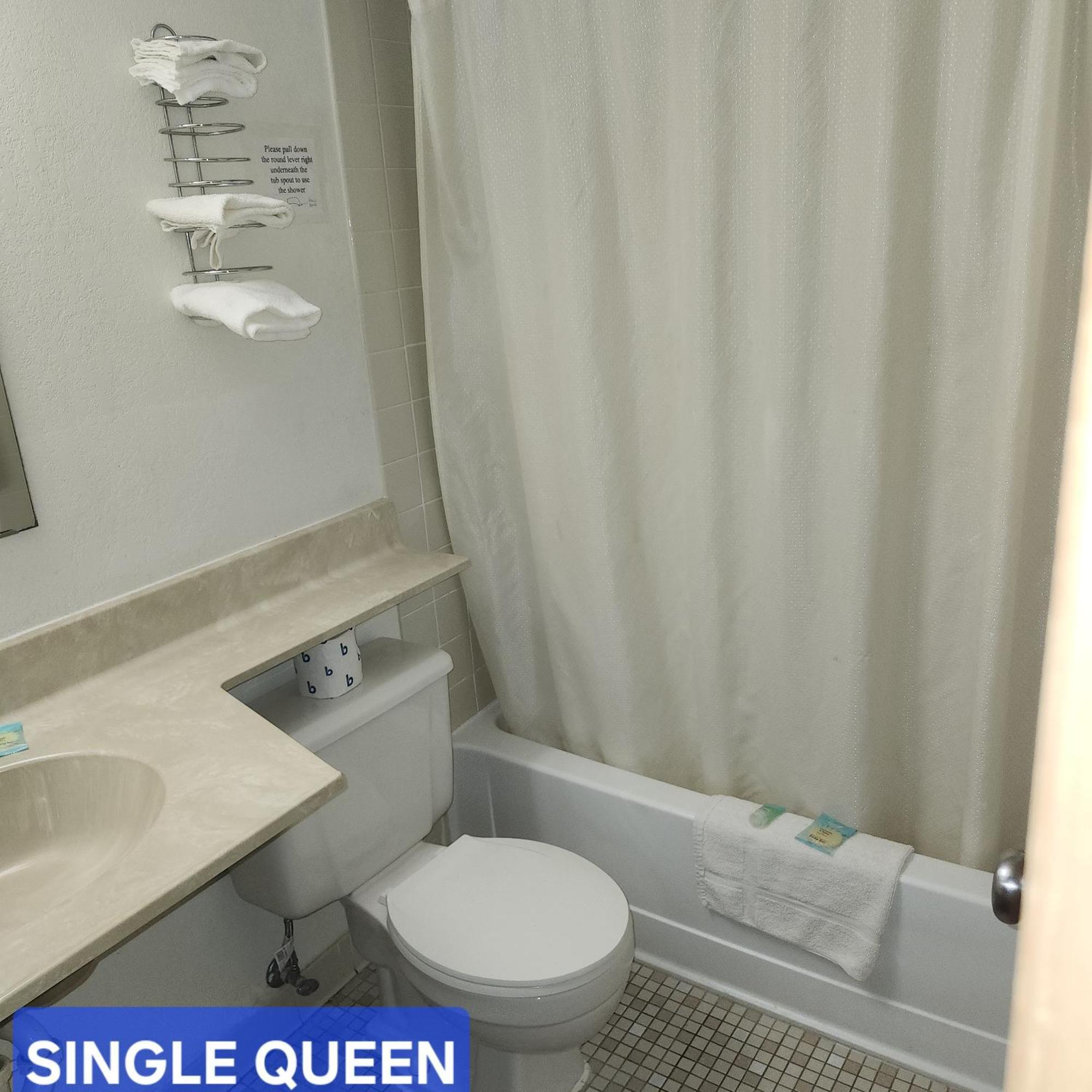 American Motel Waseca Экстерьер фото
